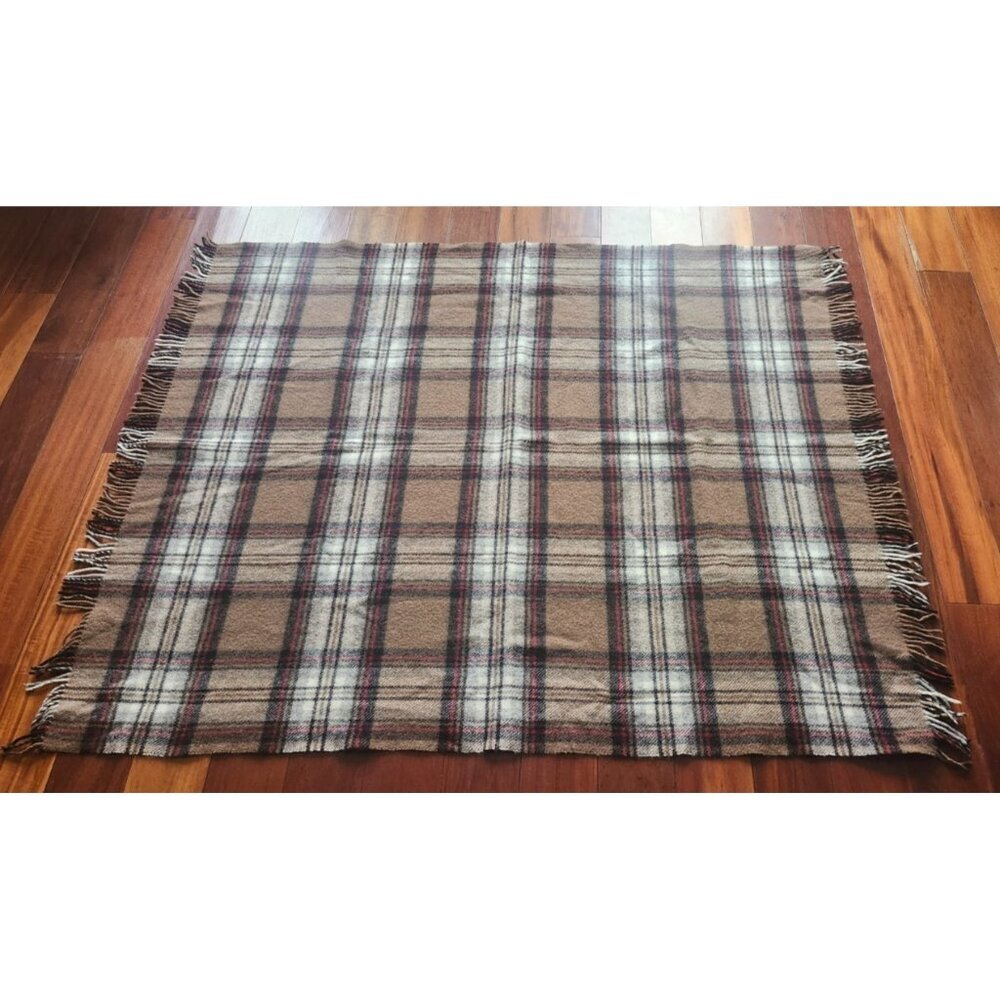 The Tartan Rug 100% Pure New Wool Plaid Blanket Throw 58x50 Made in Britain - Picture 2 of 6